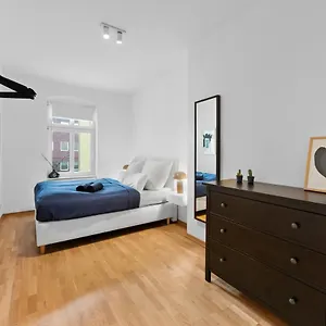 Beautiful 80sqm In Berlin-mitte Berlin